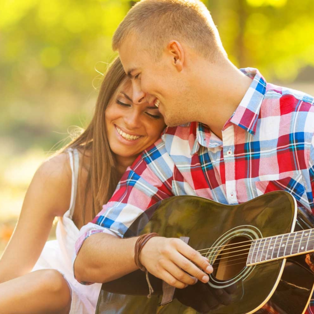 join-the-excitement-of-festival-dating-with-music-dating-online